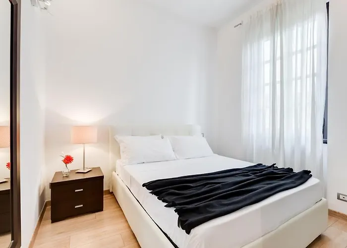 Warm Flat Near The Vatican
